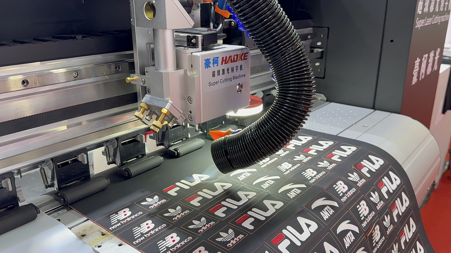Лазерный плоттер Haoke HK-1400 Super Laser Pro