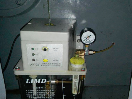 Тигельный пресс для высечки и биговки ML 1100