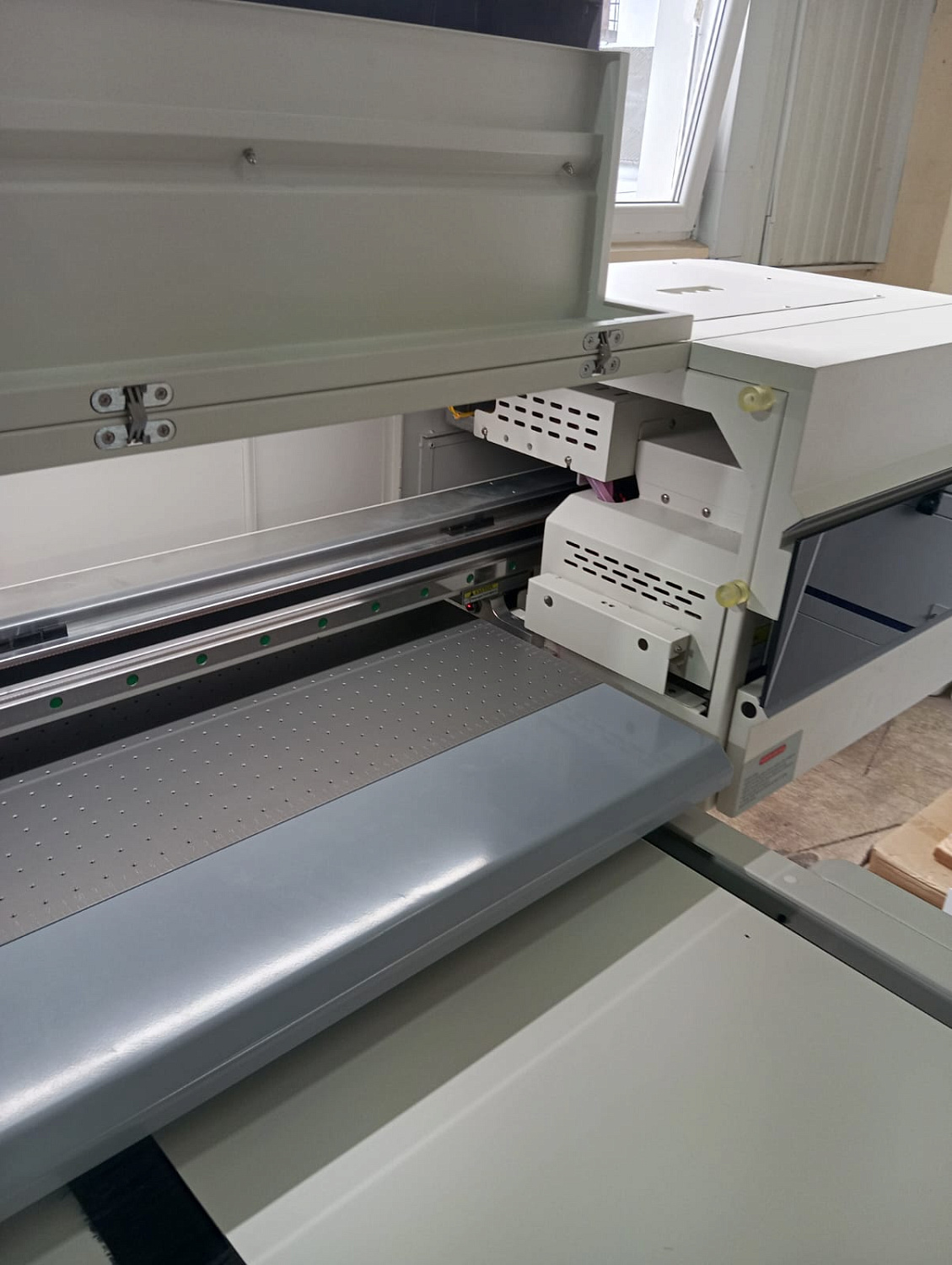 Запуск UV принтер AUDLEY 9060 PRO и Лазера HAOKE в Калининграде