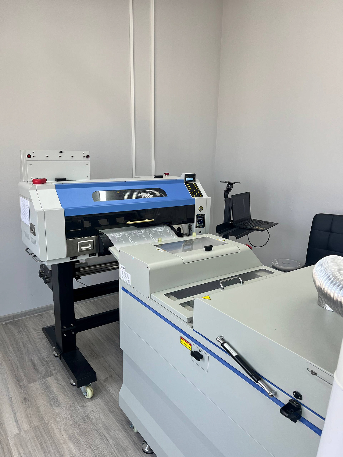 Запуск комплекса DTF-печати Falcon в Москве