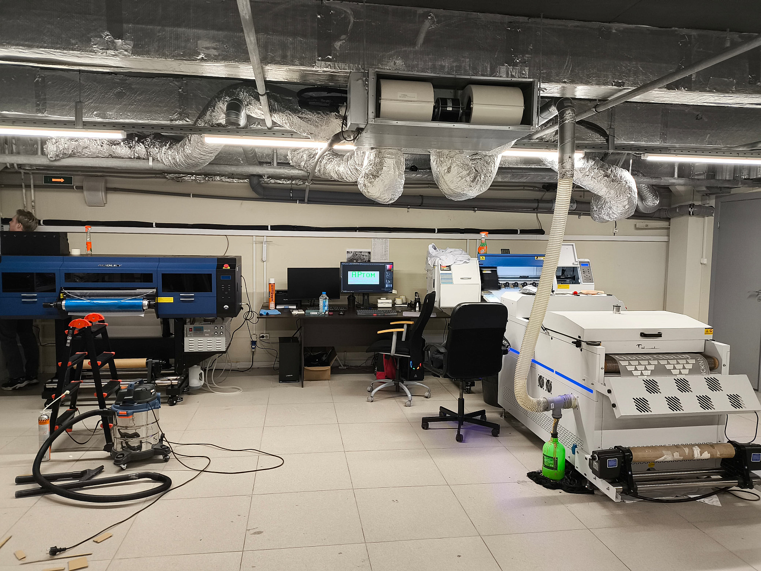 Запуск UV DTF принтера AUDLEY STORM в Санкт-Петербурге