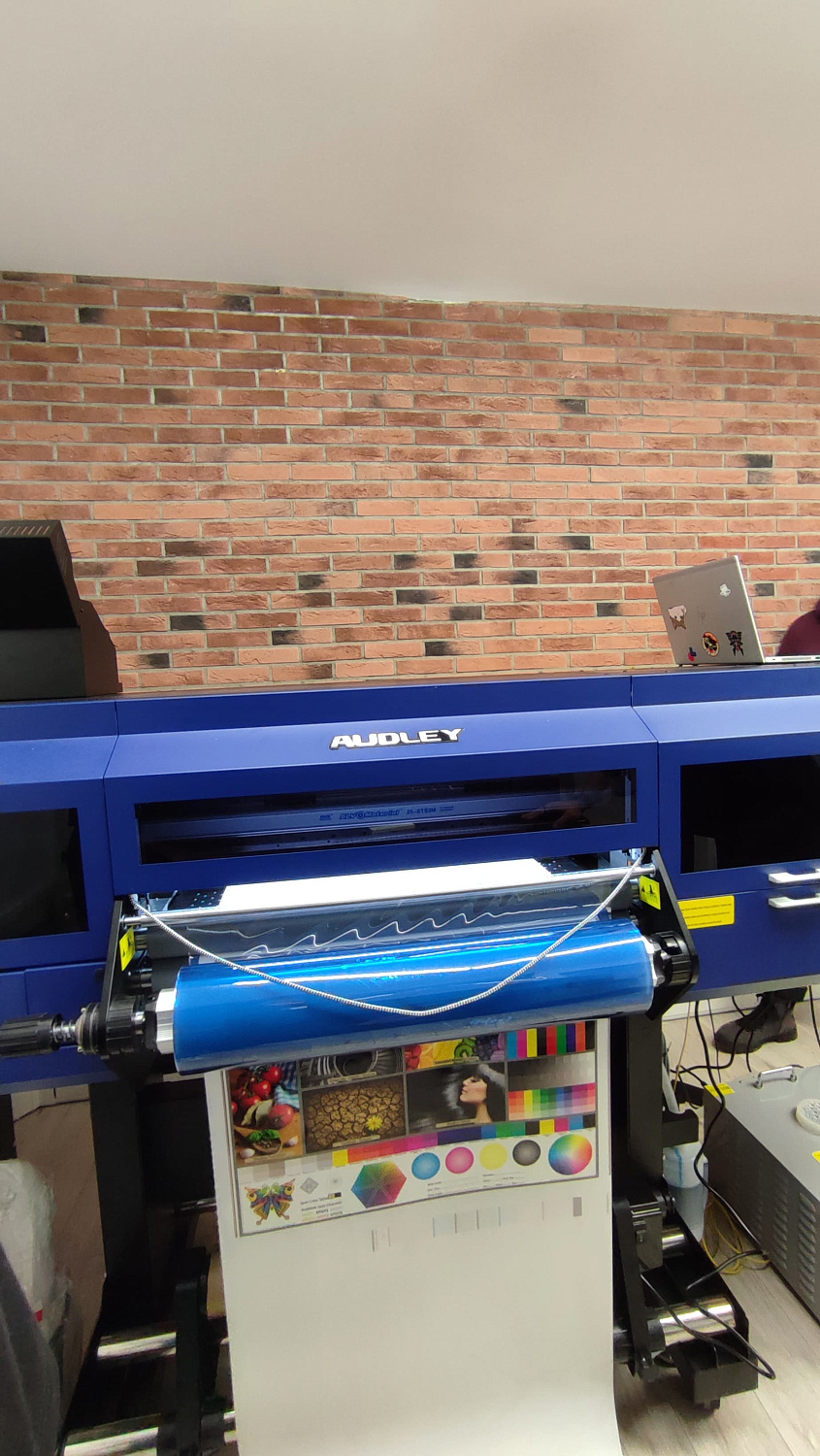 Запуск UV DTF принтера AUDLEY STORM в Мытищах