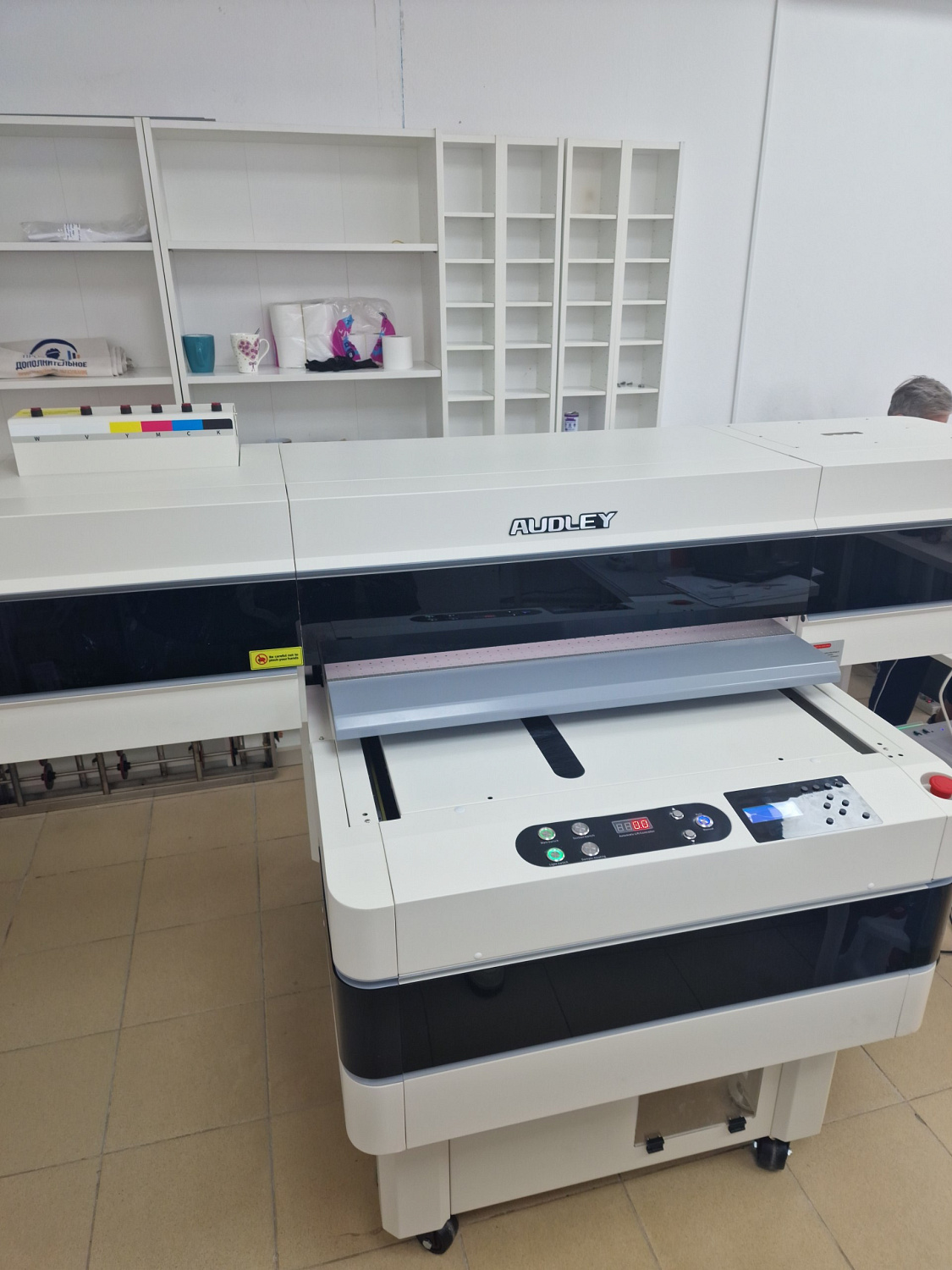 Запуск УФ-принтера Audley 9060-4 Pro в Костроме