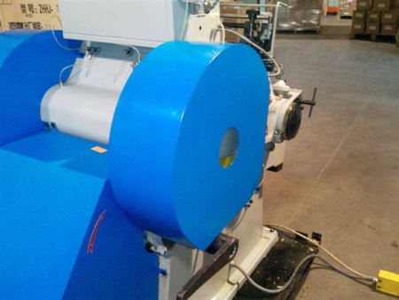 Тигельный пресс серии ZHHJ 720A для высечки и биговки усиленной конструкции