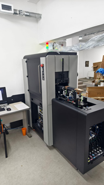 Высокоскоростной цифровой струйный УФ-принтер для печати по цилиндру и конусу TC-360XP Высокоскоростной цифровой струйный УФ-принтер для печати по цилиндру и конусу TC-360XP