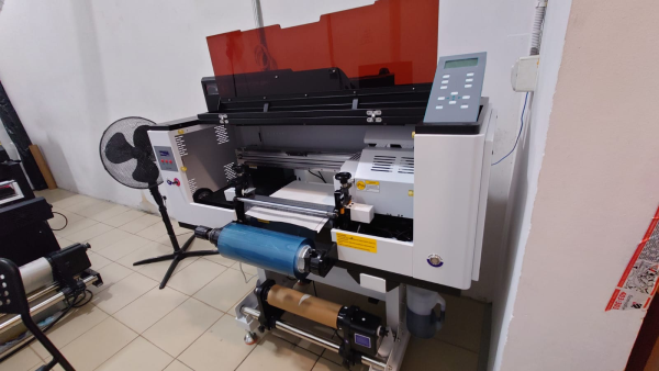 UV DTF Принтер AUDLEY UNICUM, ширина 30см, Epson F1080*3 б/у UV DTF Принтер AUDLEY UNICUM, ширина 30см, Epson F1080*3 б/у