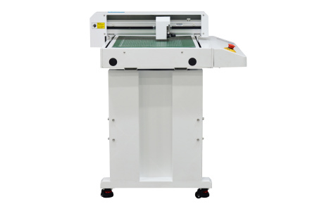 Планшетный режущий плоттер SAGA FC320480