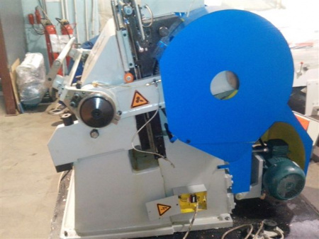 Тигельный пресс серии ZHHJ 720A для высечки и биговки усиленной конструкции