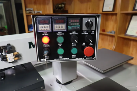 Автоматический термопресс MEM TZ-4050 (40х50см) 4 стола