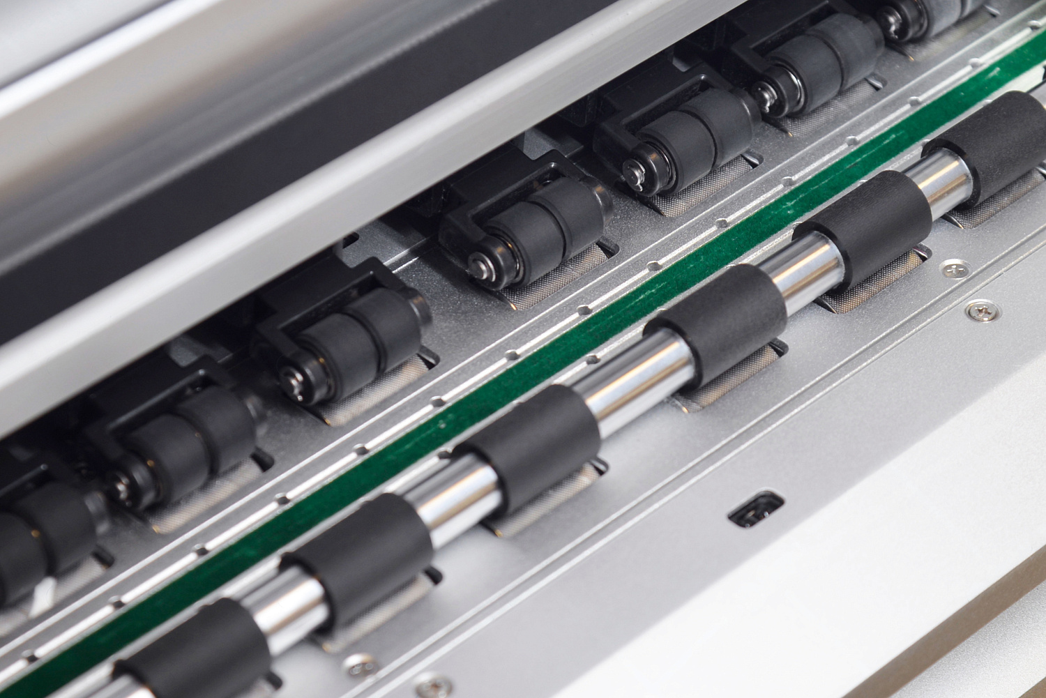 Плоттер режущий с автоподачей Saga SC30II PRO+