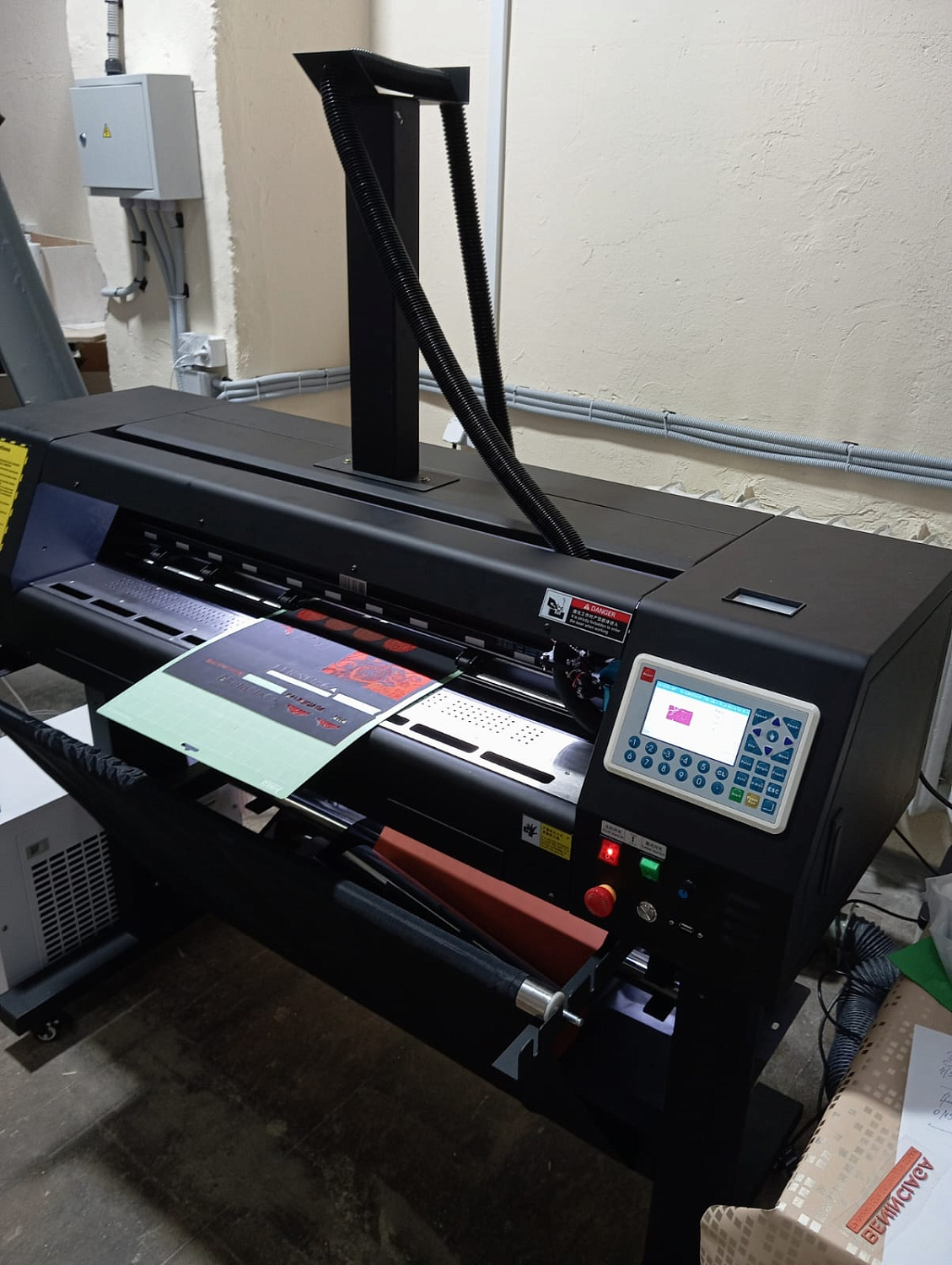 Запуск UV принтер AUDLEY 9060 PRO и Лазера HAOKE в Калининграде