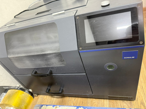 Текстильный плоттер Brother GTX Pro-424, грунтовщик Shulze Pretreatmaker 5 Текстильный плоттер Brother GTX Pro-424, грунтовщик Shulze Pretreatmaker 5