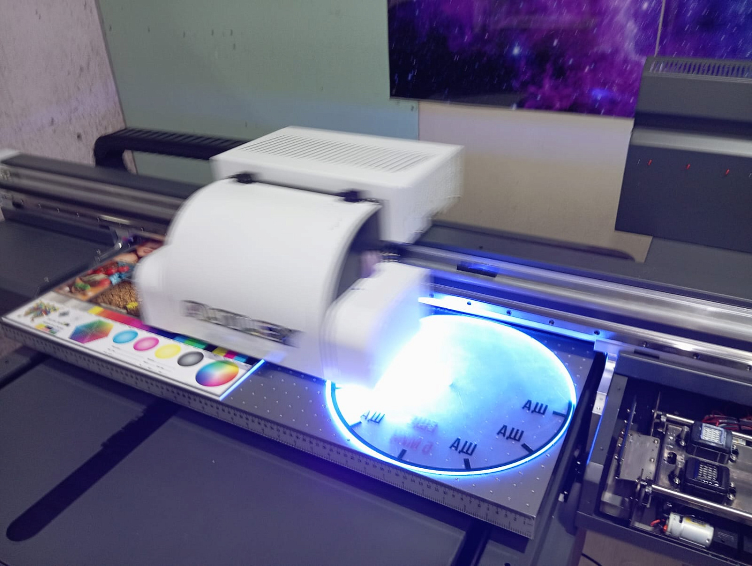 Запуск УФ принтера Audley 9060 (F1080*3) в Дзержинске