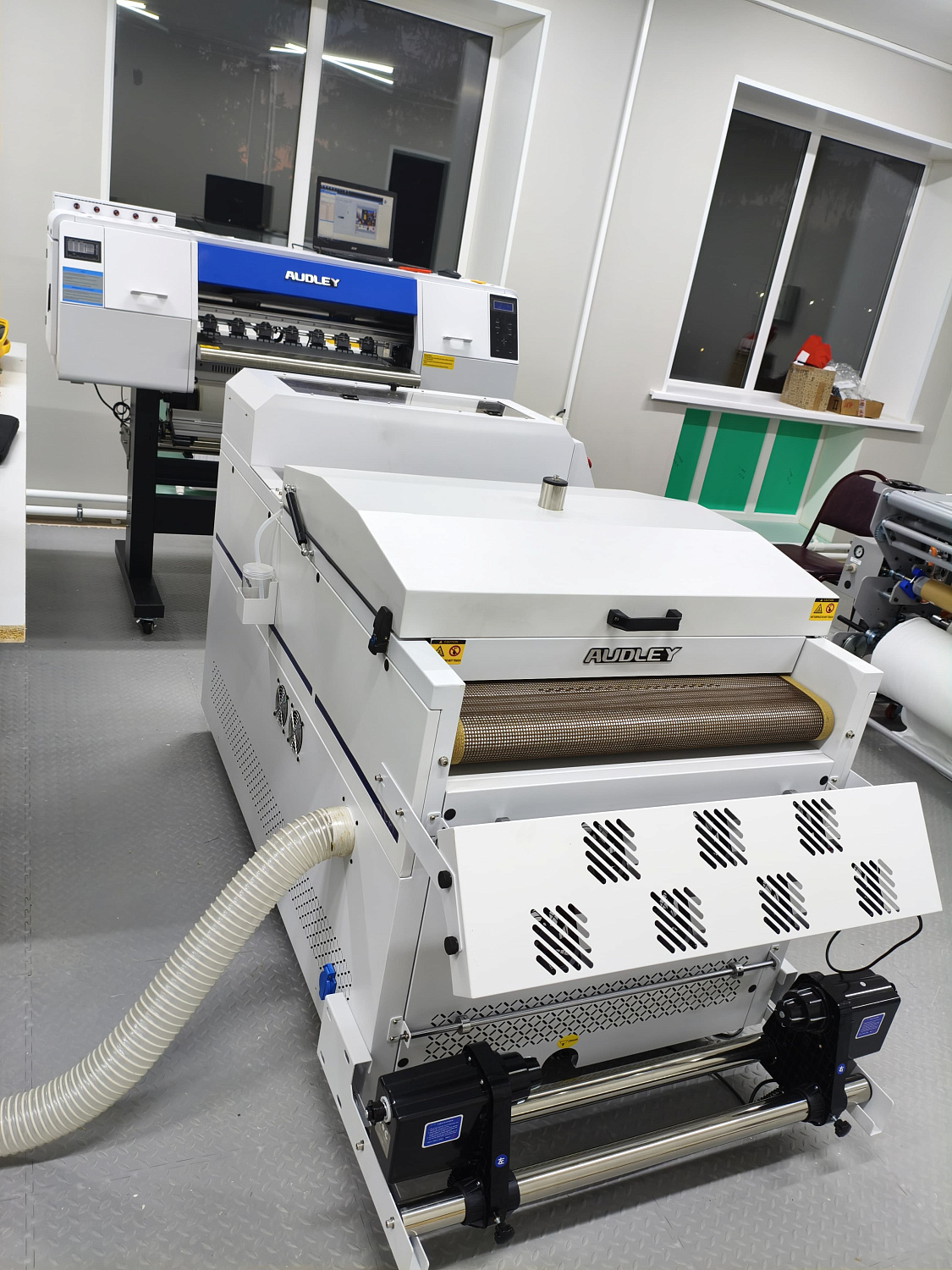 Запуск DTF комплекса AUDLEY ZX6002 в Леногорске